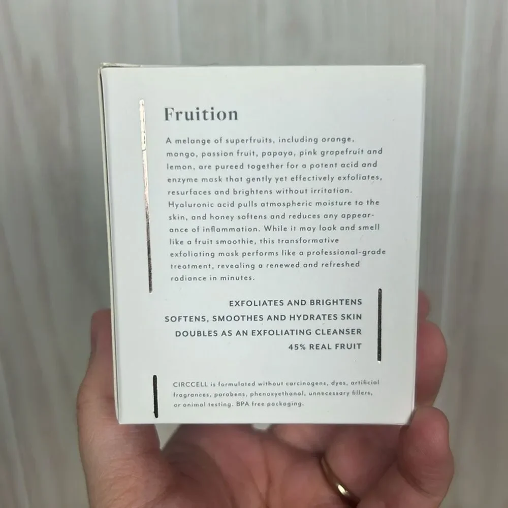 NEW CIRCCELL Skincare Fruition Brightening & Polishing Fruit Mask, Bulk Lot 16ct